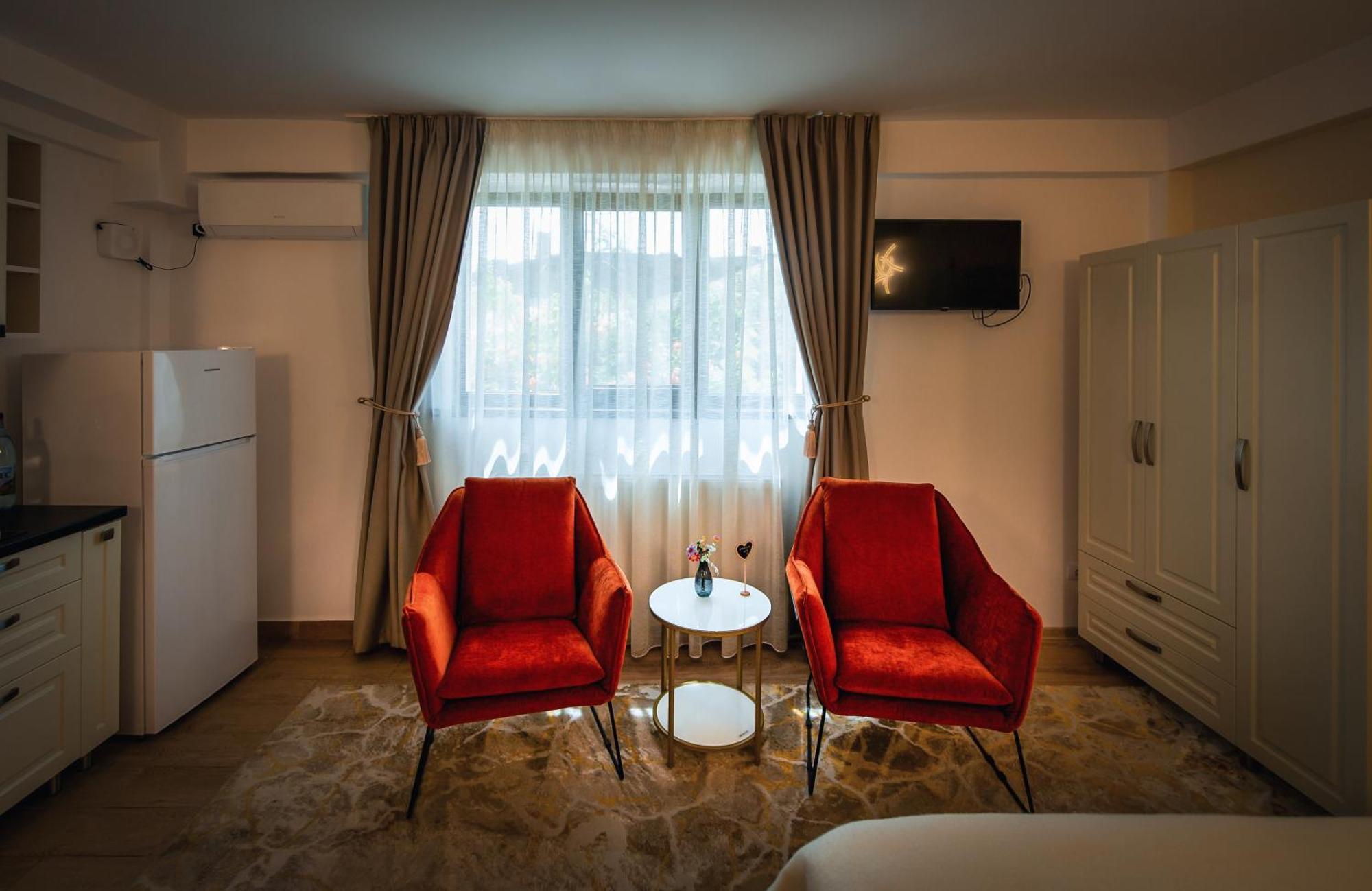 Amada City Center Iasi Eksteriør bilde